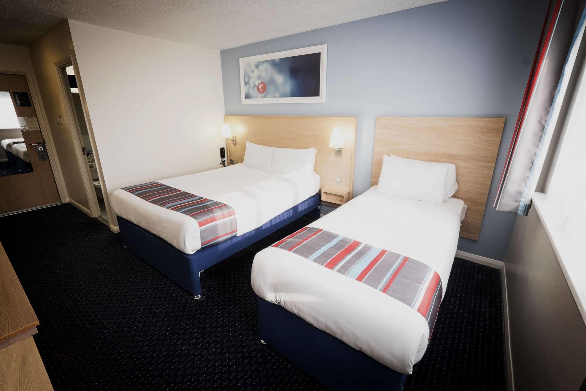 Travelodge Dublin Airport North 'Swords' Dış mekan fotoğraf
