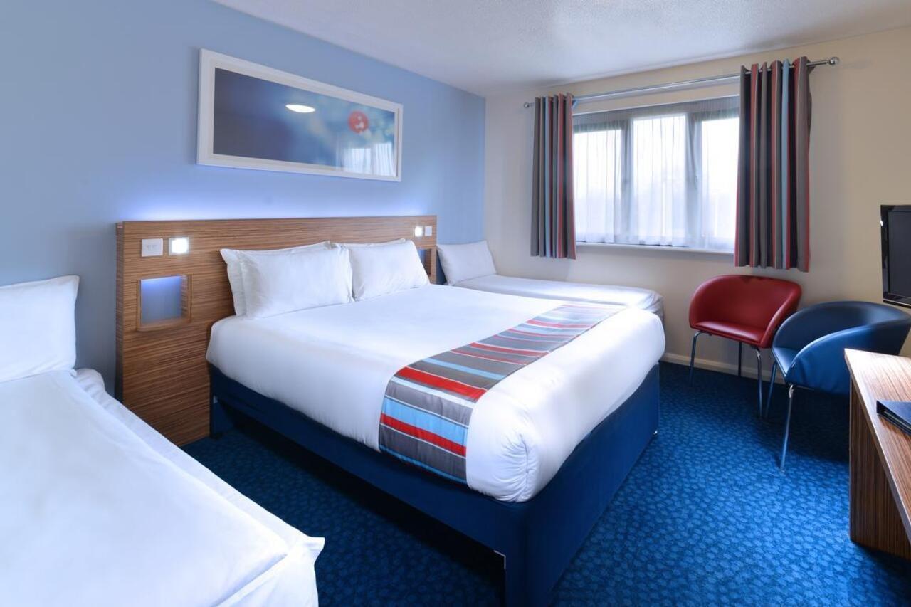 Travelodge Dublin Airport North 'Swords' Dış mekan fotoğraf